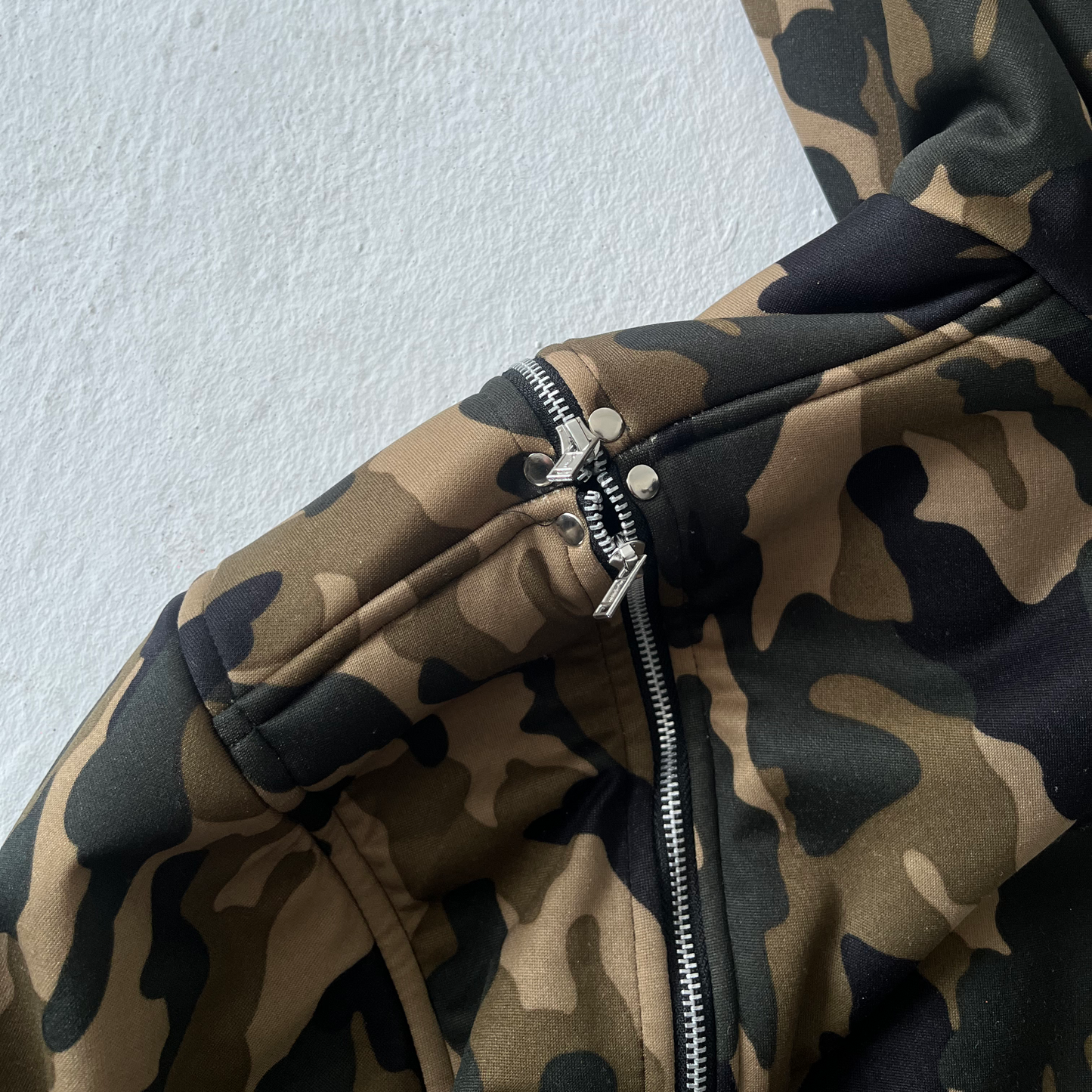 Camo Evolutionary Detachable Zipup