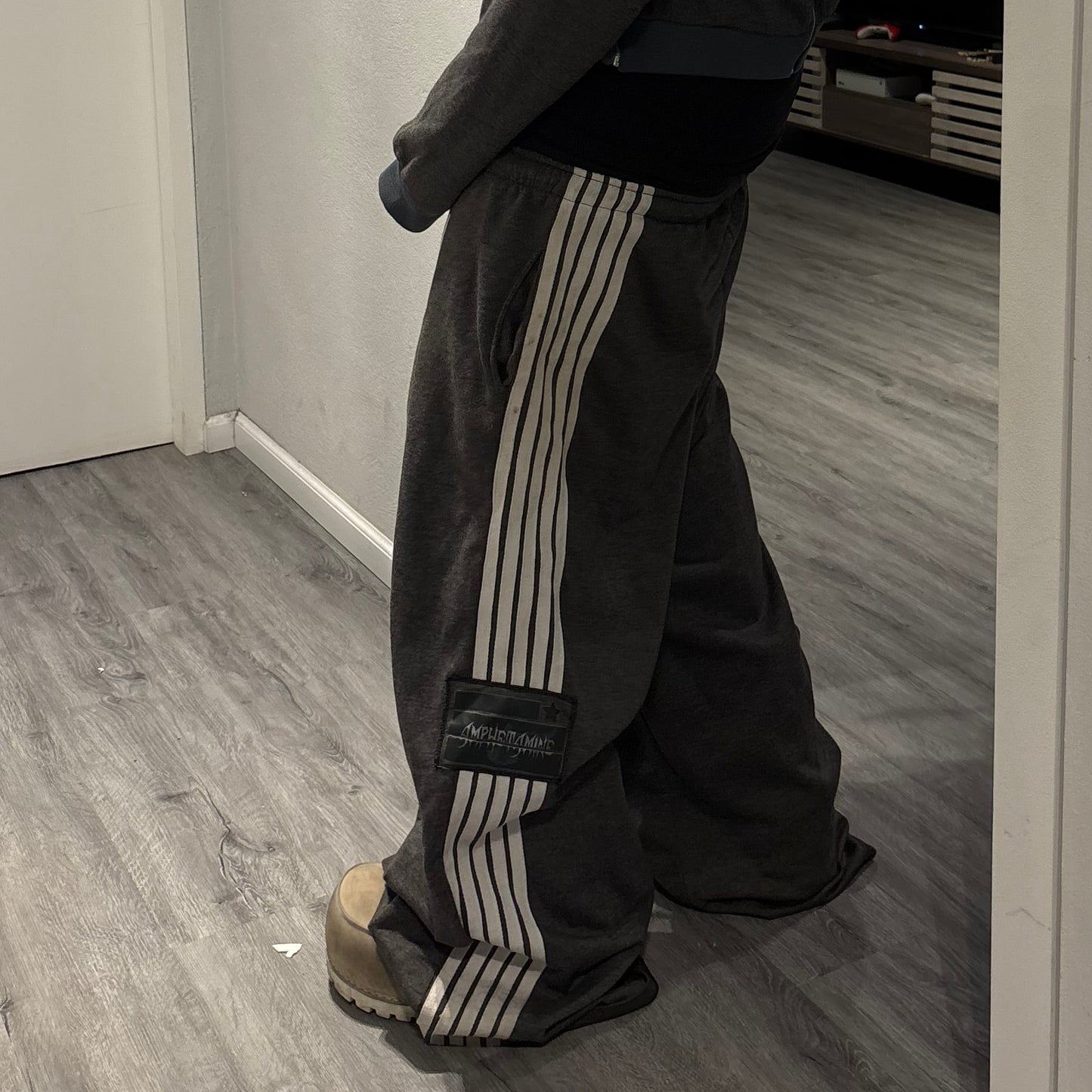 No faith sweatpants grey