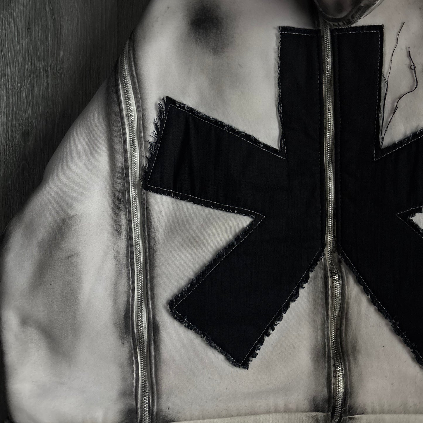 Evolutionary Detachable Zipup 2.0