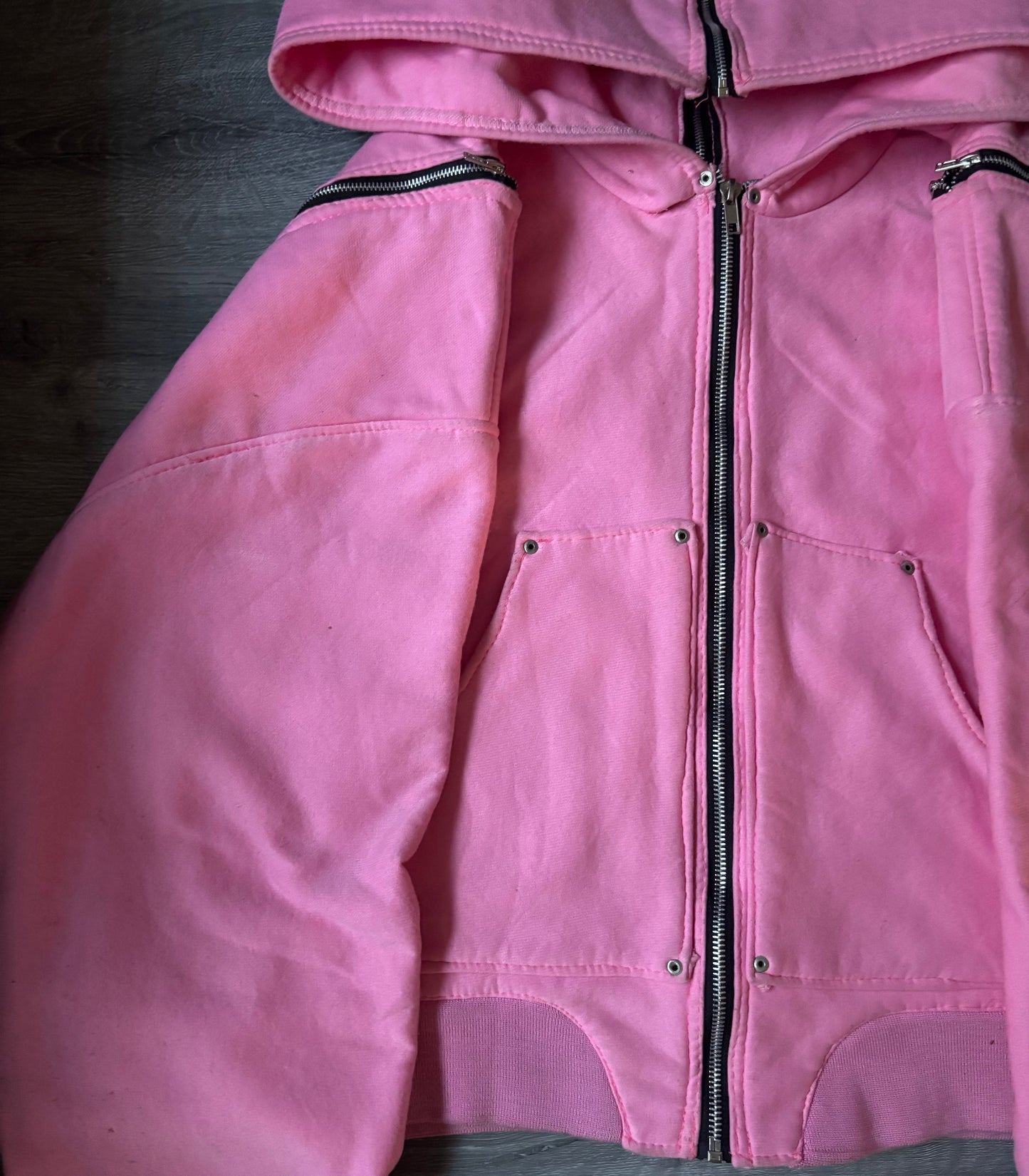 Evolutionary detachable pink zipup