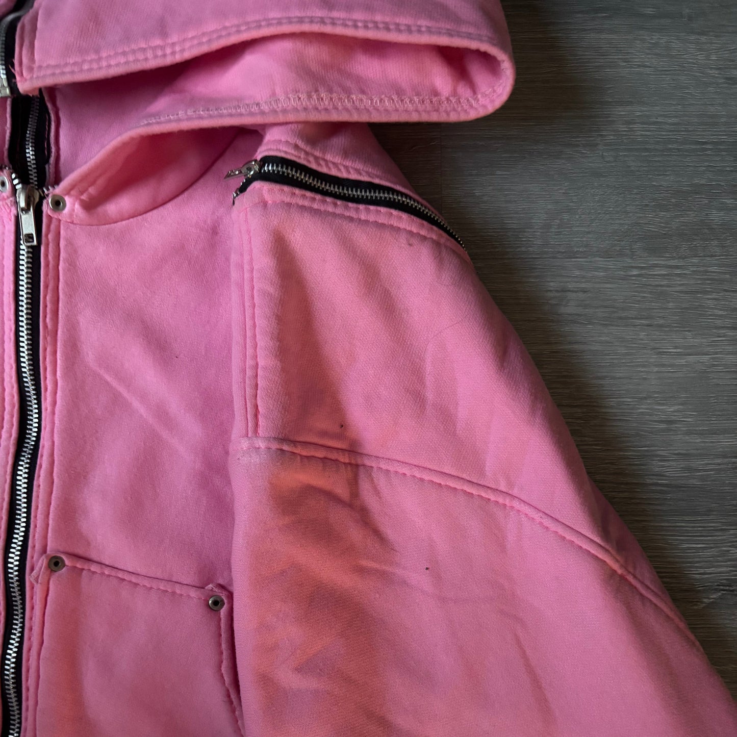 Evolutionary detachable pink zipup