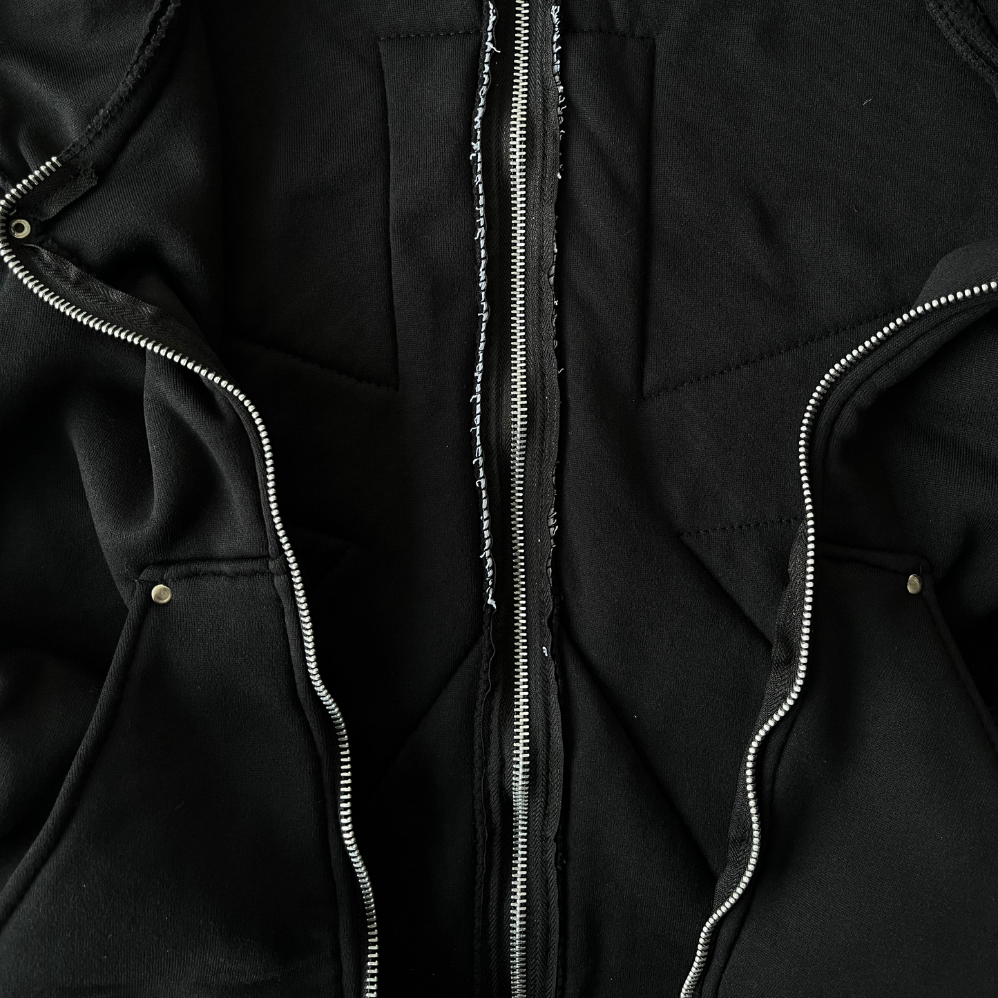 Evolutionary Detachable Zipup